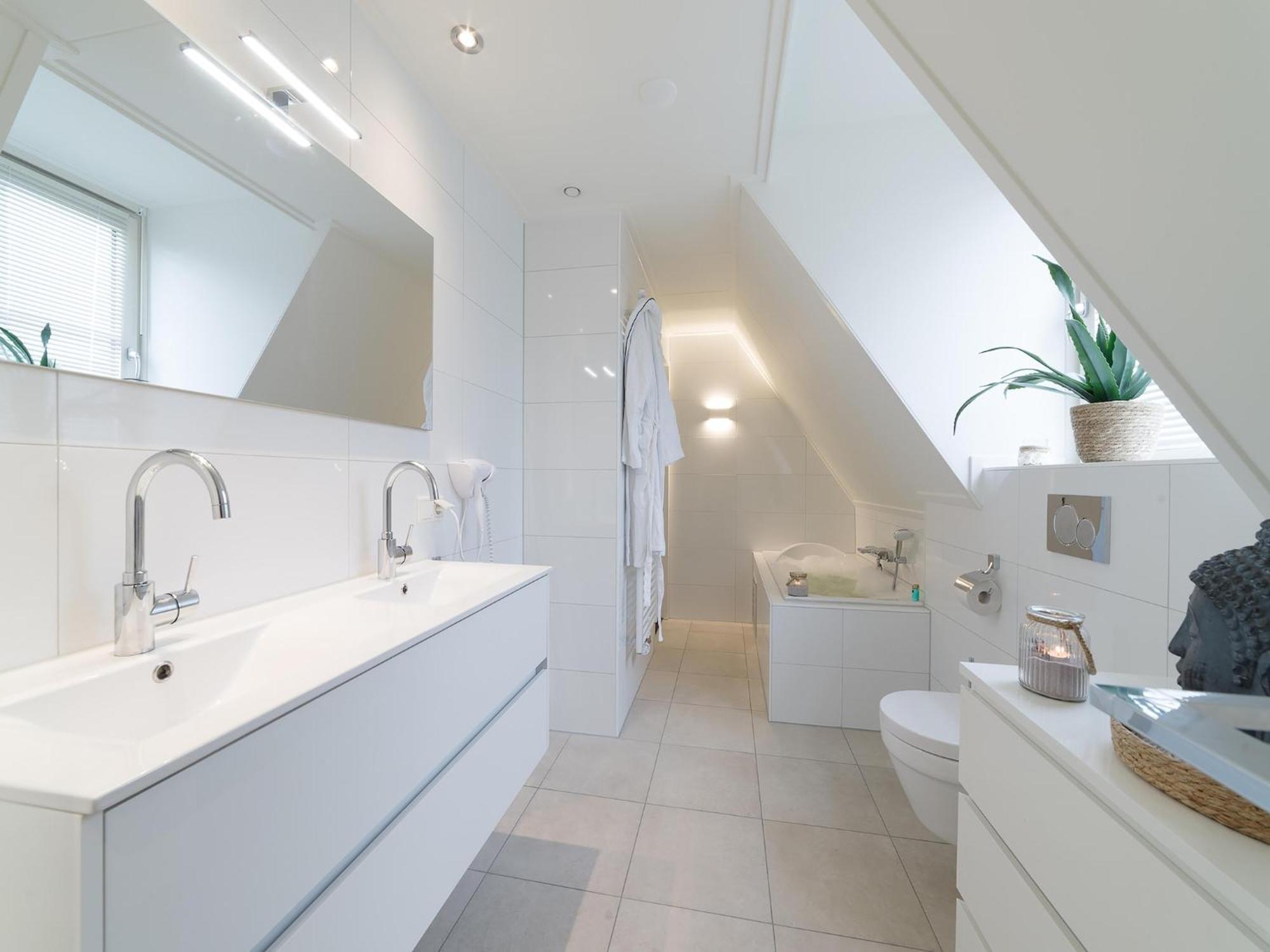 Vakantiehuis Beautiful With A Whirlpool Colijnsplaat